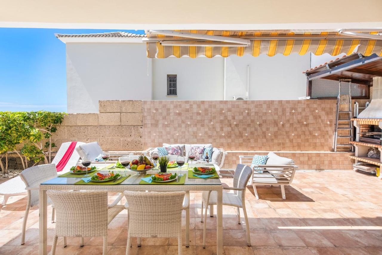Beautiful Villa Anna With Heated Pool Costa Adeje  Exterior photo